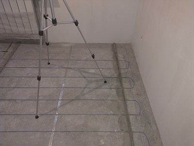 Укладка кабеля под тонкослойную стяжку